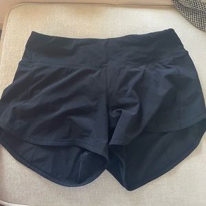 Lululemon Speed Up Mid-Rise Lined Short 4”